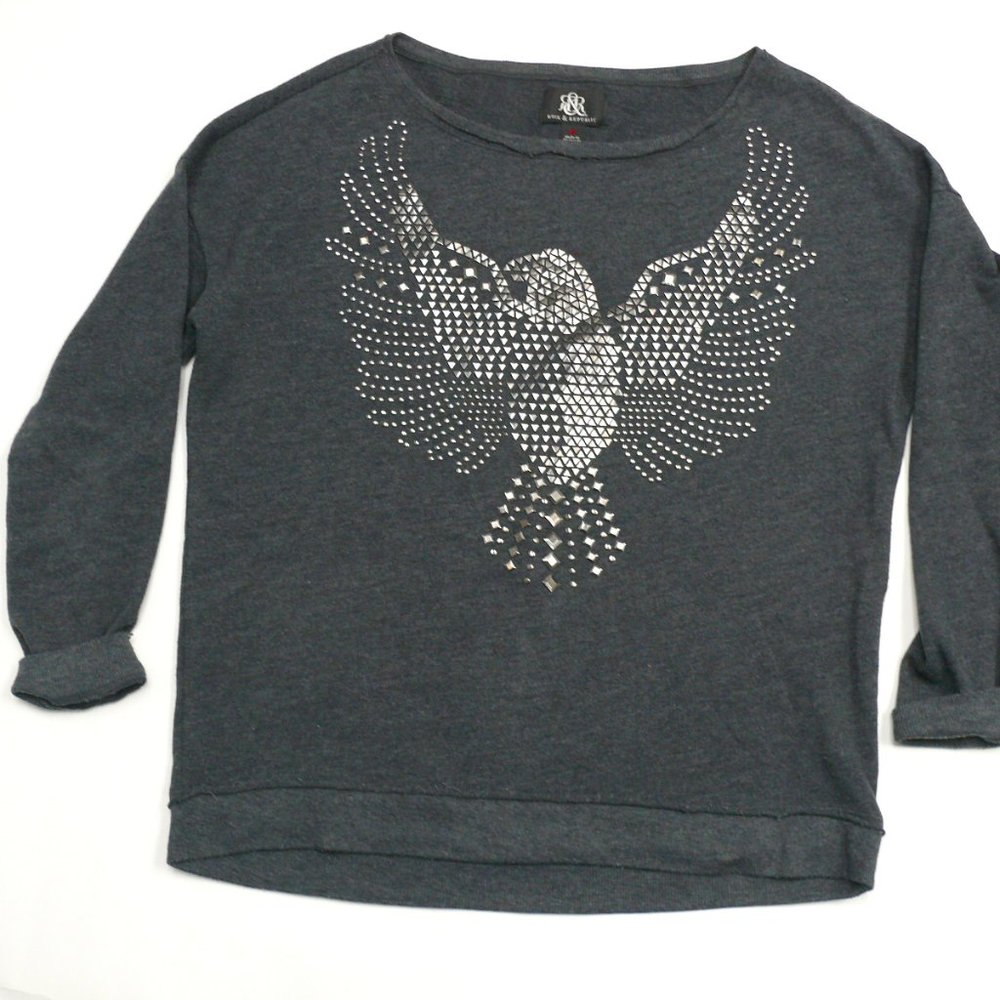 Womens Rock&Republic Gray Sweater Top w/Eagle Stud